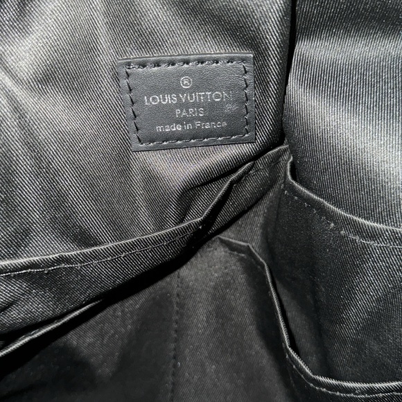 Sold - Picture 3 of 11